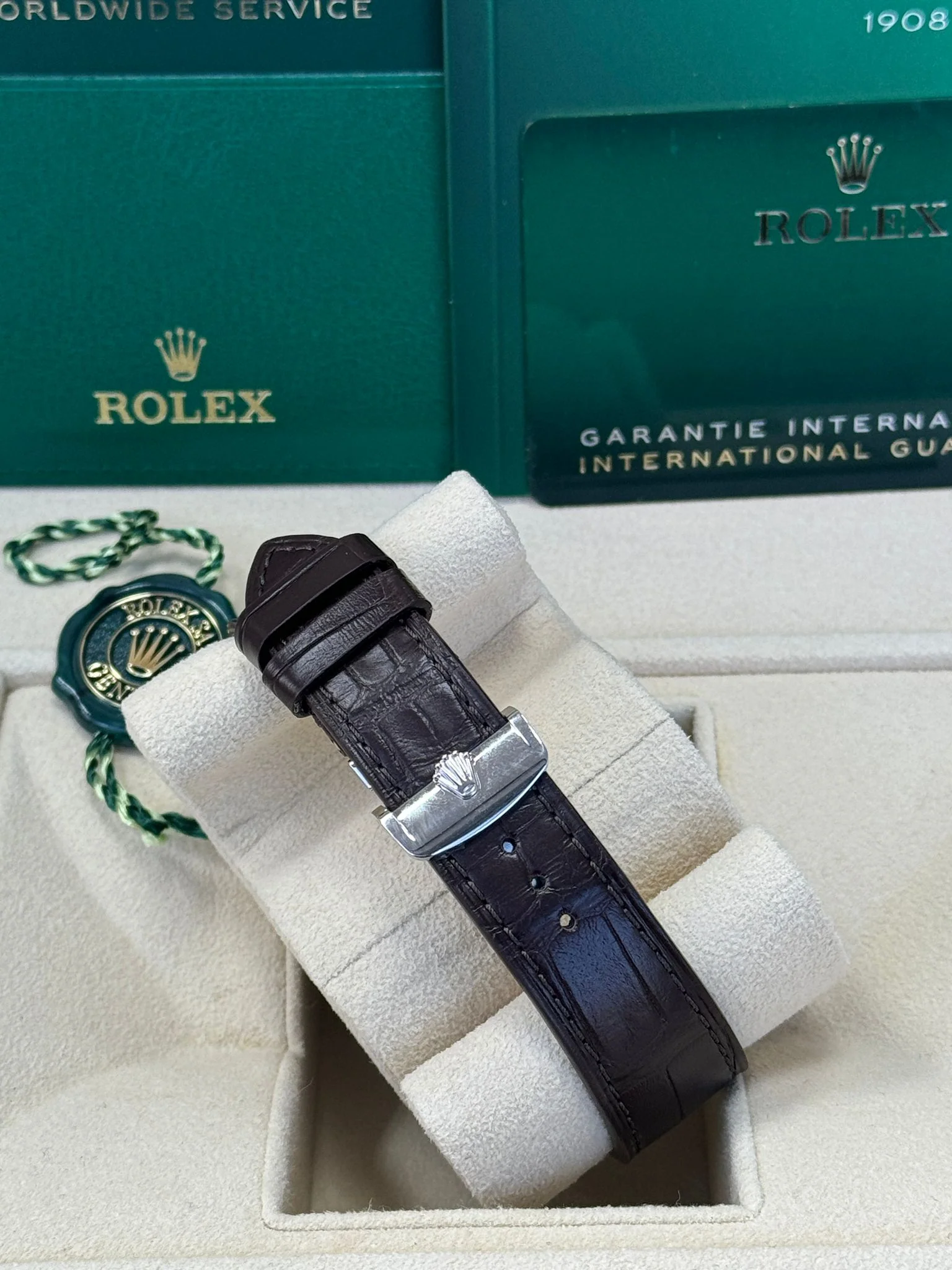 Rolex 1908 Platinum Ice Blue Dial Brown Alligator Strap 52506 – New 2025 / 2026 - Image 8
