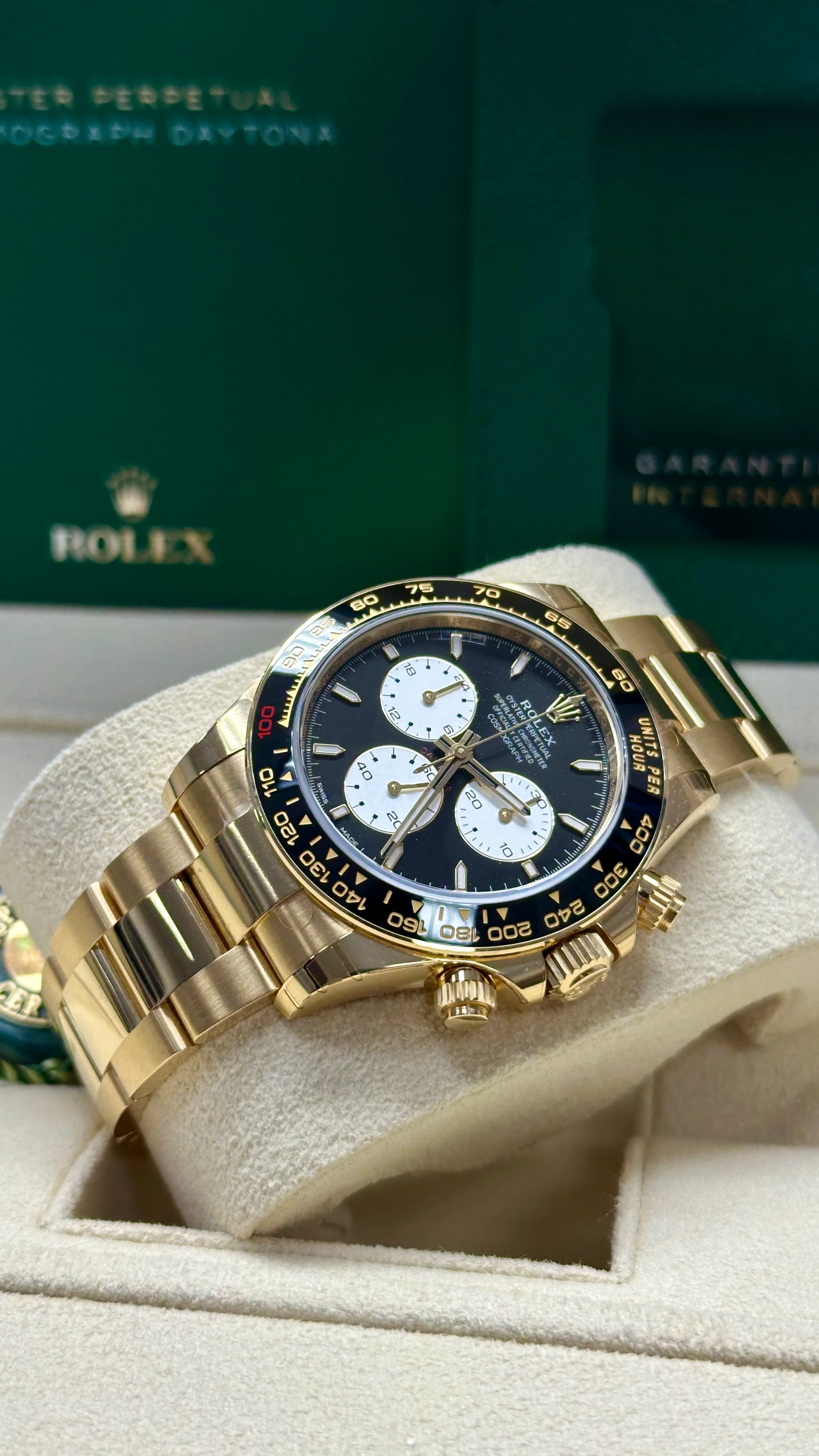 Rolex Cosmograph Daytona 40mm Special Edition "Le Mans" Yellow Gold Ceramic Black Bezel Black Dial - 126528LN - New 2025 - Image 4
