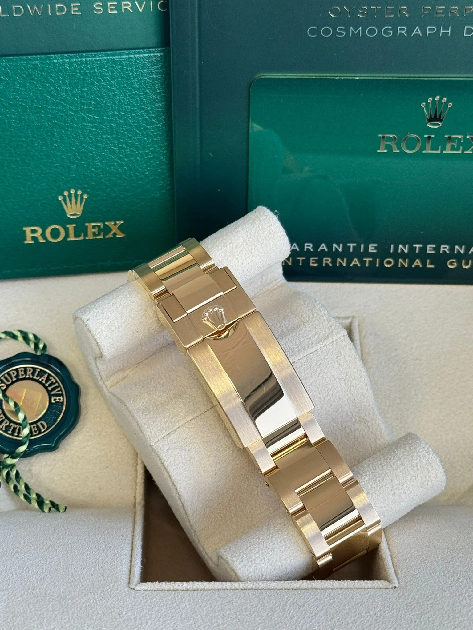 Rolex Cosmograph Daytona 40mm Yellow Gold Black Diamond Dial 126508 – New 2025 - Image 10