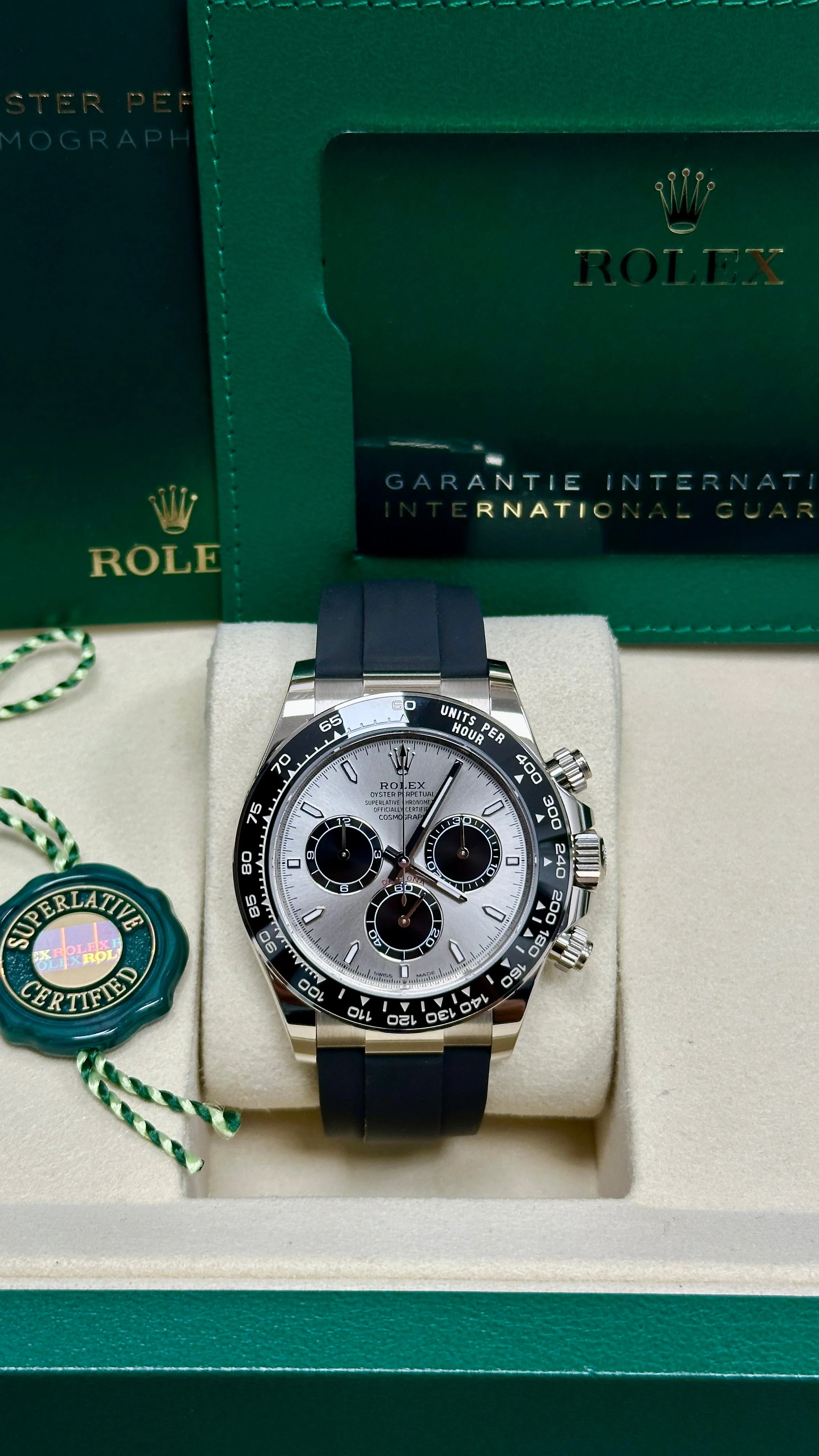 Rolex Cosmograph Daytona "Ghost" 40mm White Gold Grey Dial Oysterflex 126519LN – New 2025 / 2026 - Image 3