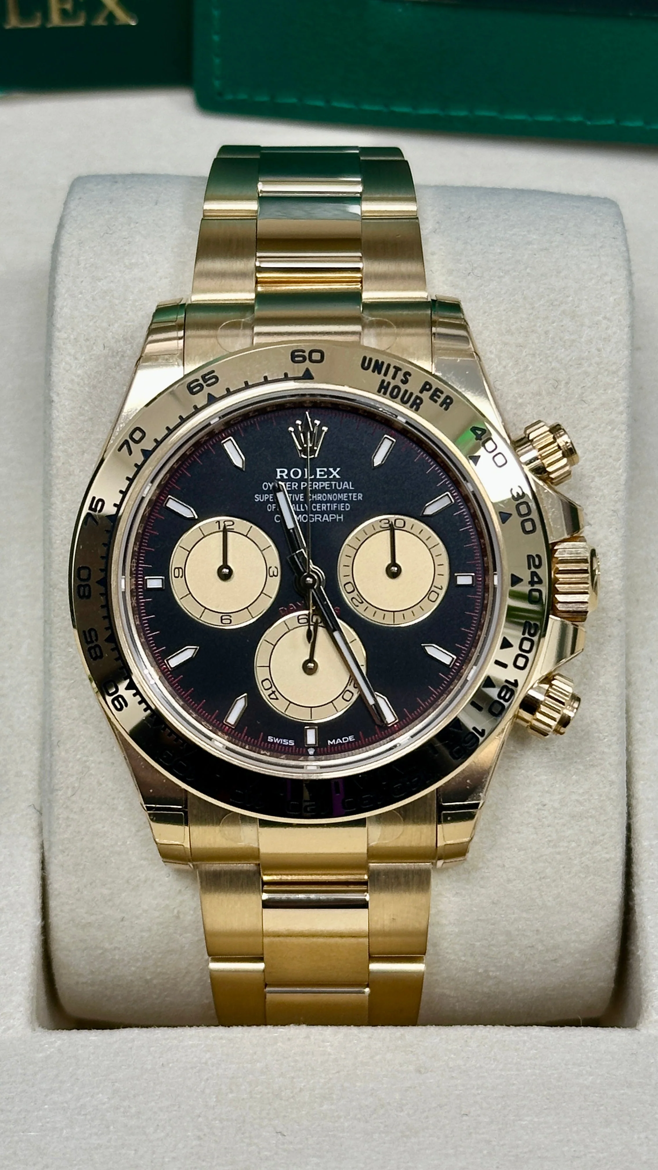 Rolex Cosmograph Daytona "Paul Newman" 40mm Yellow Gold Black Dial 126508 – New 2025 - Image 2