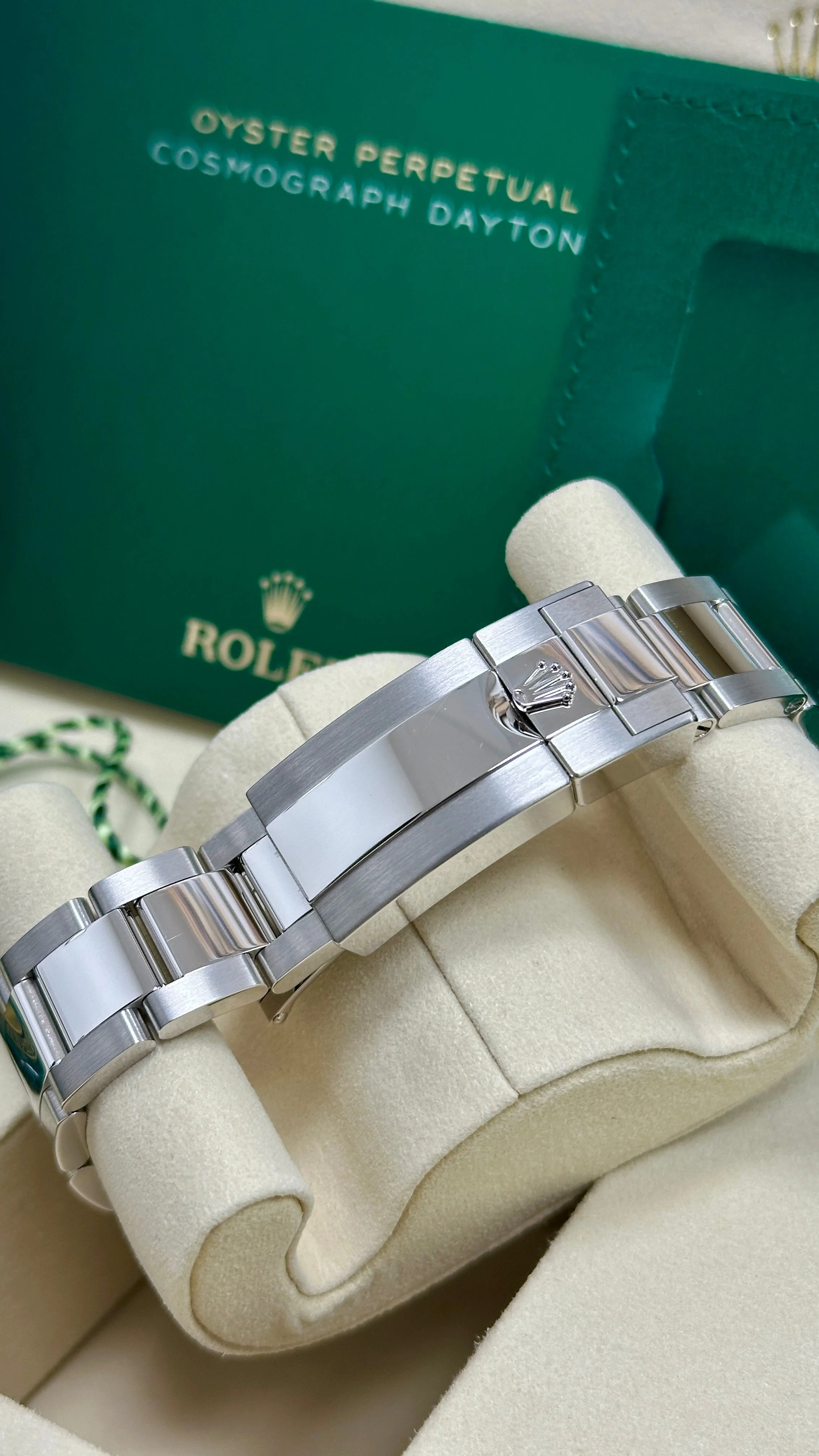 Rolex Cosmograph Daytona "Platona" 40mm Platinum Ice Blue Dial 126506 – New 2025 / 2026 - Image 6