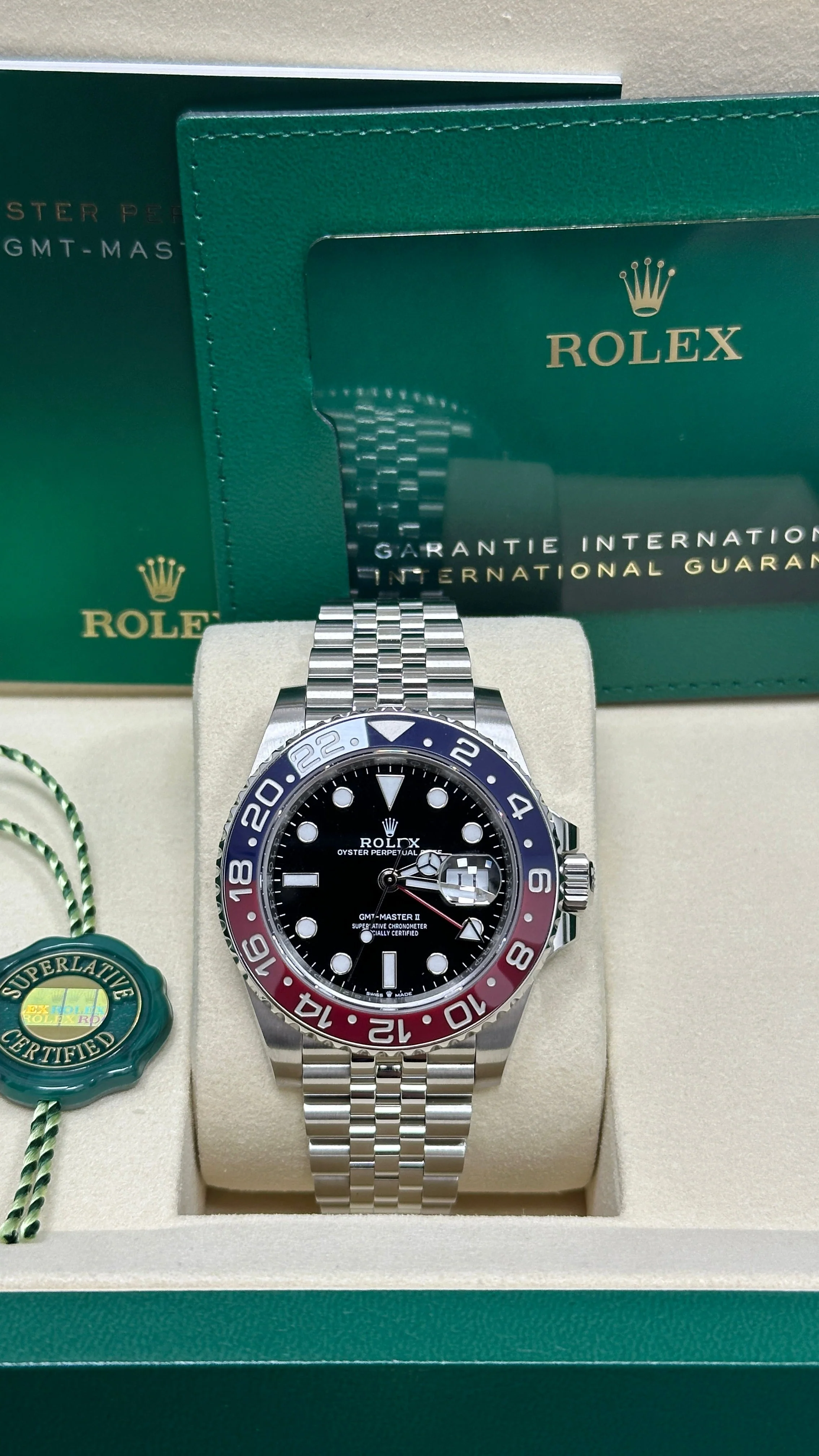 Rolex GMT-Master II "Pepsi" 40mm Black Dial Blue and Red Bezel Jubilee Bracelet 126710BLRO – New 2025 / 2026 - Image 3