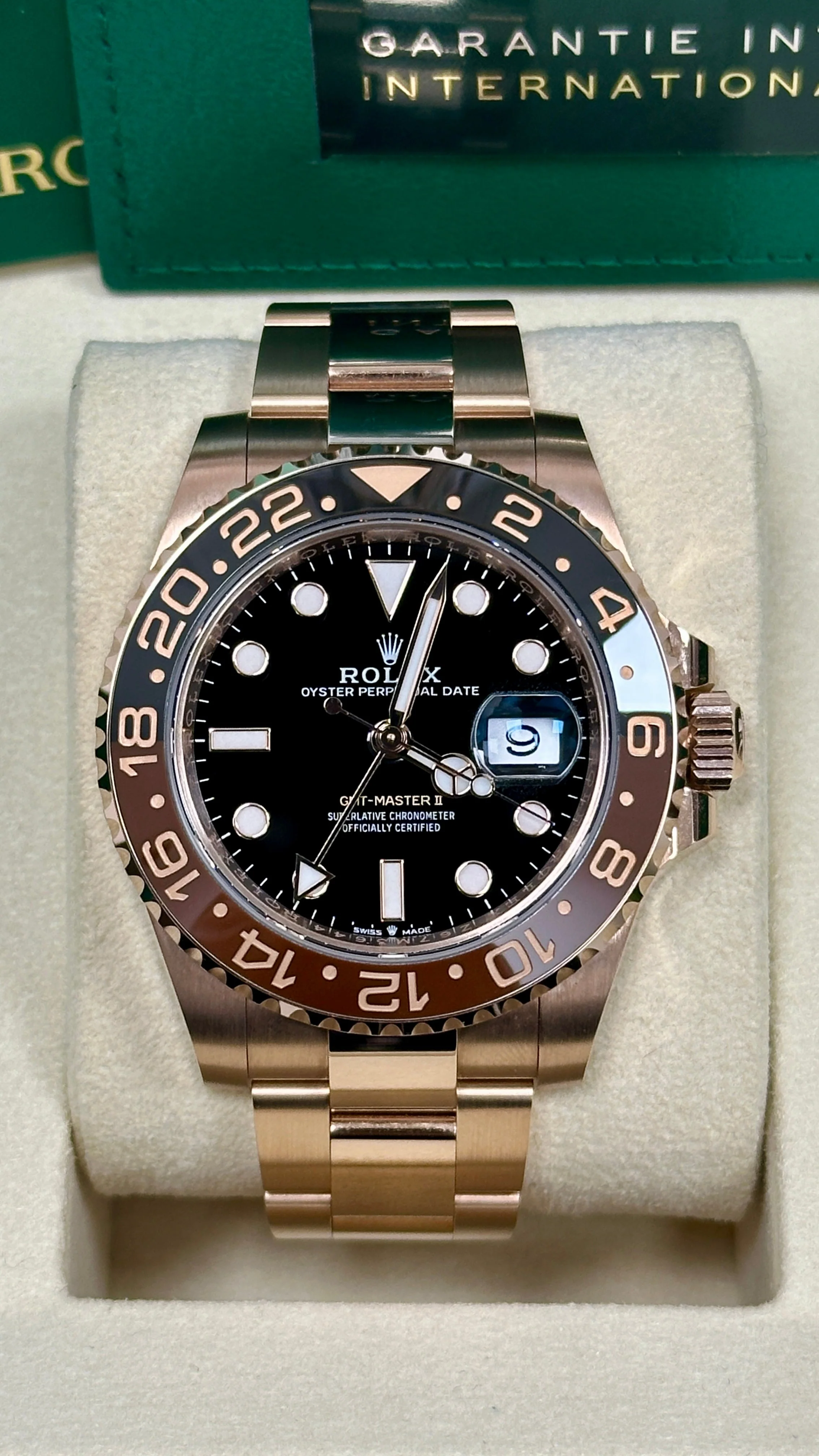 Rolex GMT-Master II "Root Beer" 40mm Everose Gold Black Dial Brown and Black Bezel Oyster Bracelet 126715CHNR – New 2025 / 2026 - Image 2