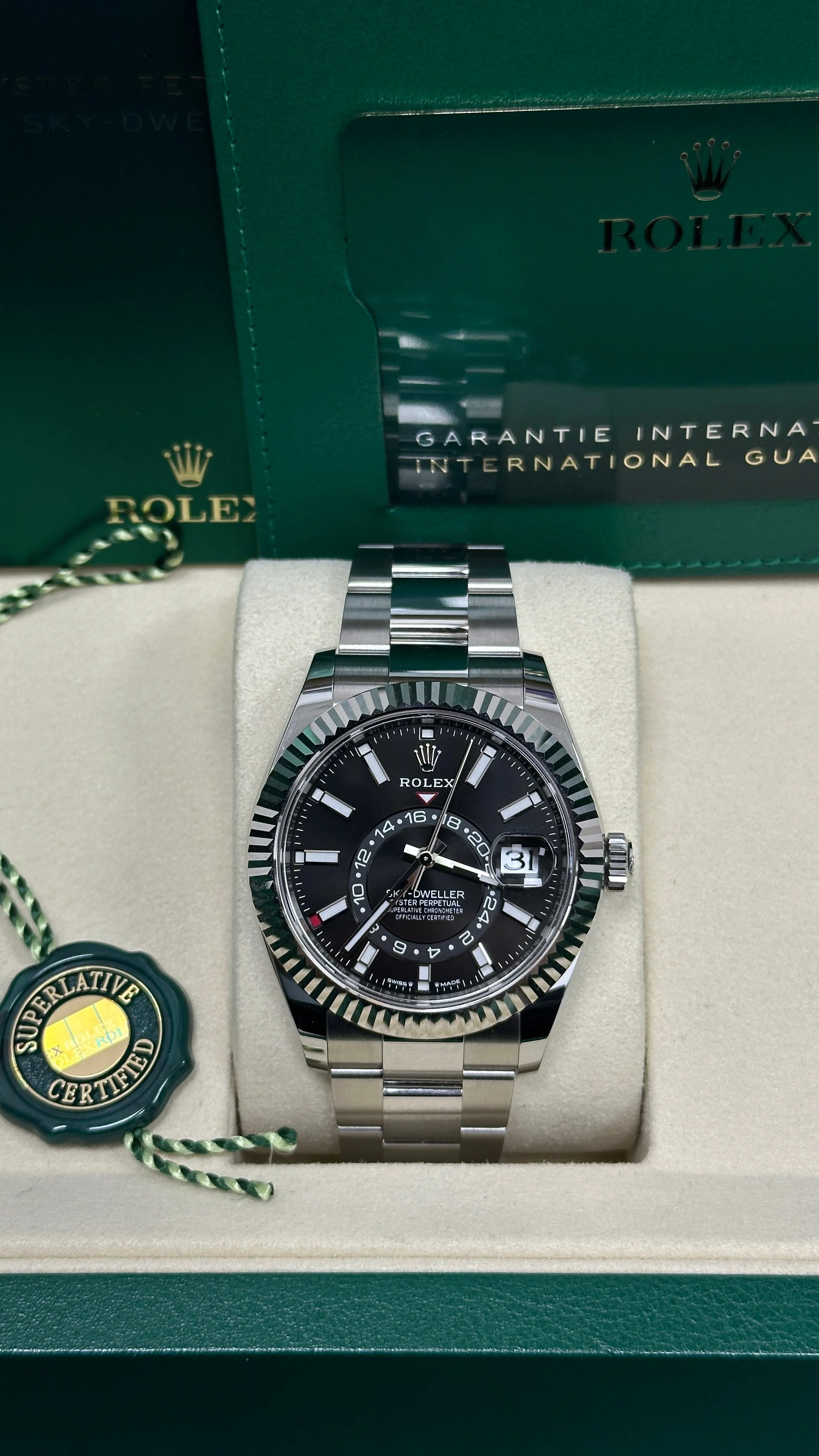 Rolex Sky-Dweller 42mm Black Dial Oyster Bracelet 336934 – New 2025 / 2026 - Image 3