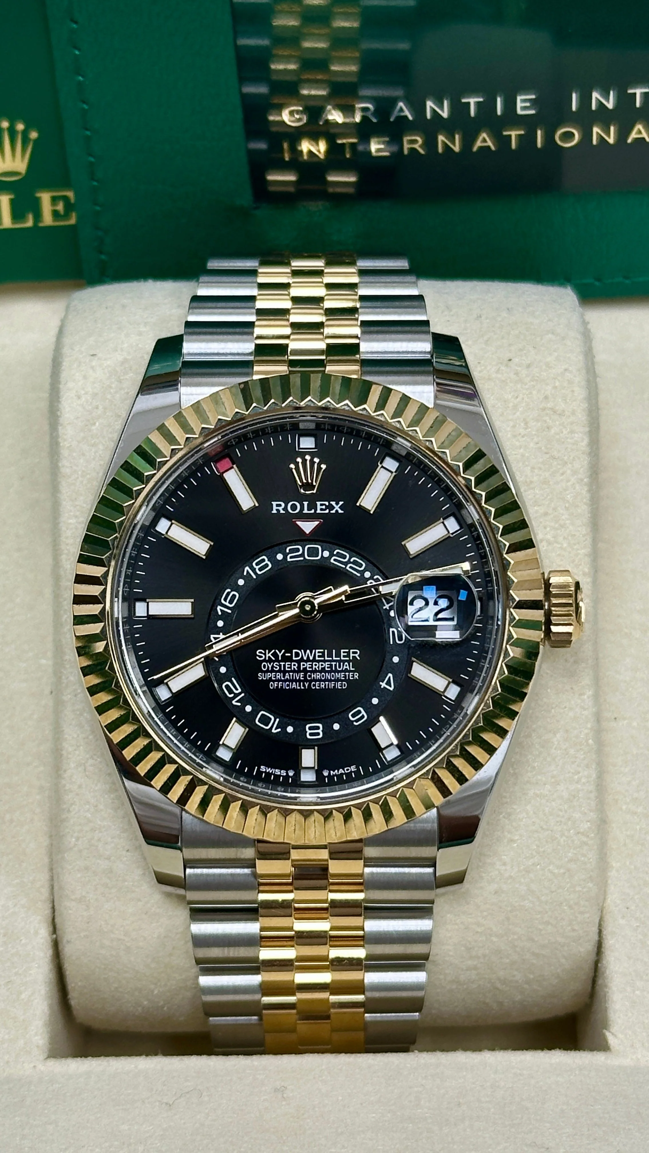 Rolex Sky-Dweller 42mm Two-Tone Yellow Gold Black Dial Jubilee Bracelet 336933 – New 2025 / 2026 - Image 2