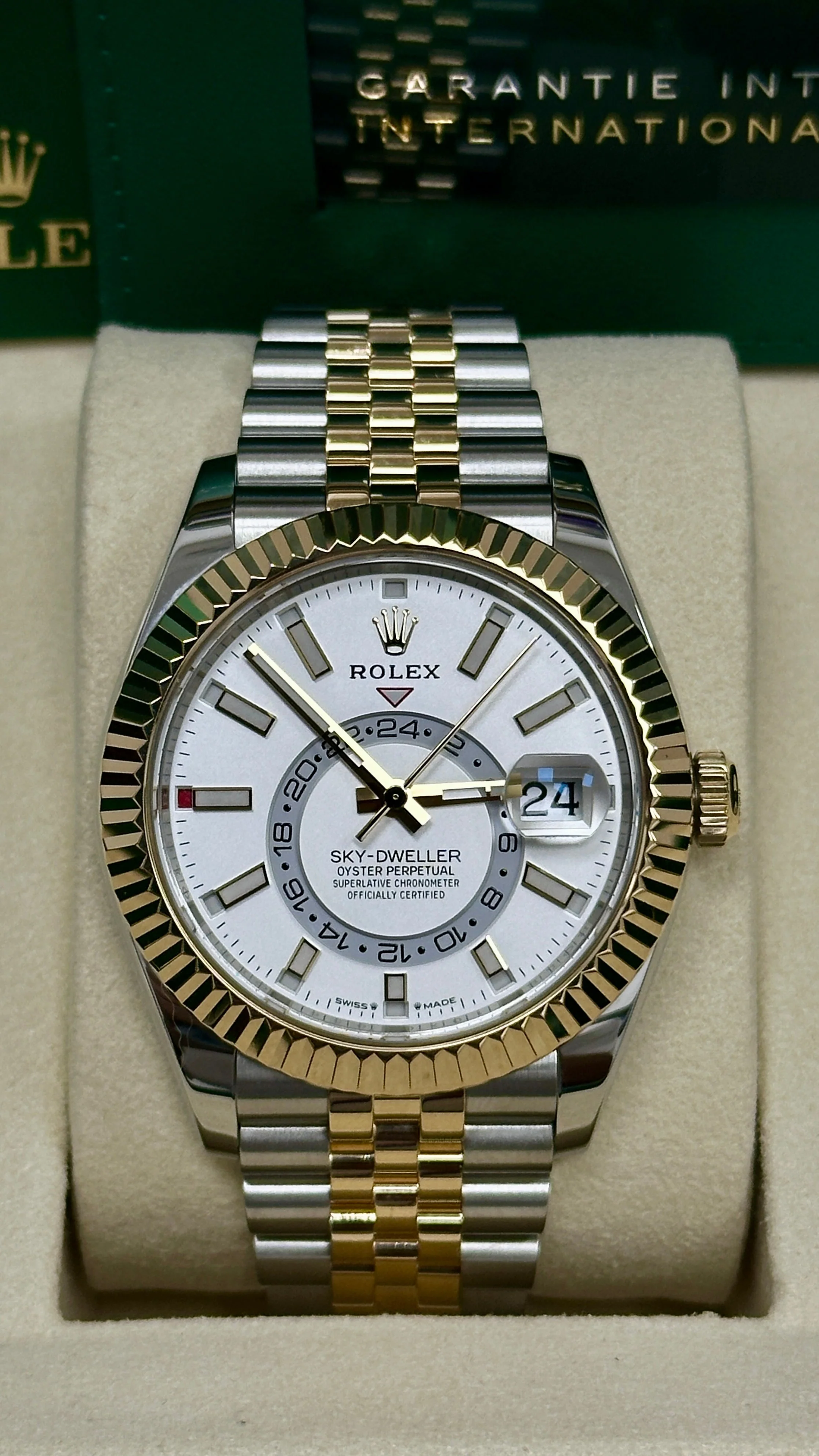 Rolex Sky-Dweller 42mm Two-Tone Yellow Gold White Dial Jubilee Bracelet 336933 – New 2025 - Image 2